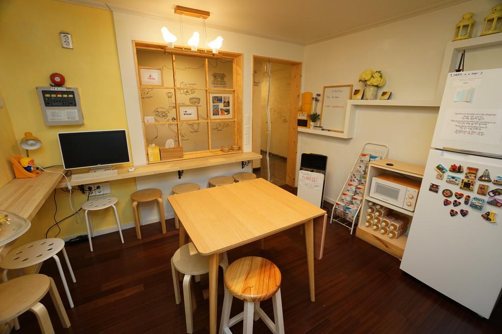 710 Guesthouse Yellow 釜山広域市 エクステリア 写真